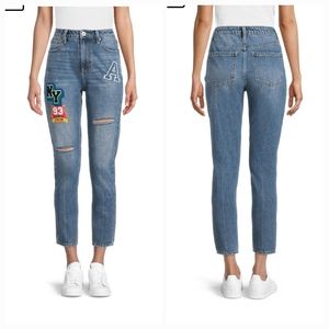 NWT No Boundaries Juniors' Mom Jeans